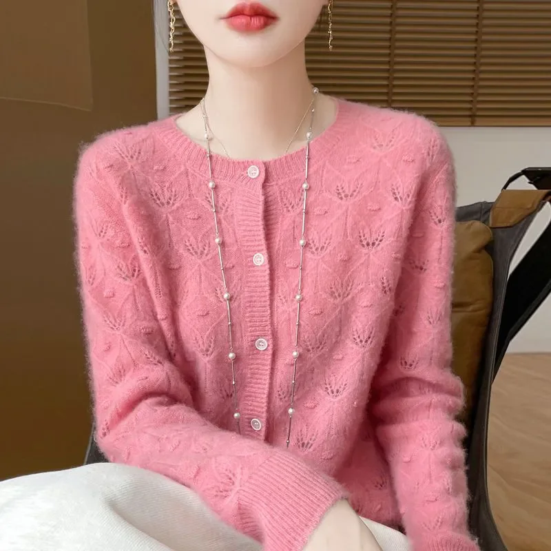 

2025 Autumn And Winter New O-Neck Hollowed Out Knitted Cardigan Women Fashion Knitwear Coat Loose Casual Sweater Female B1248