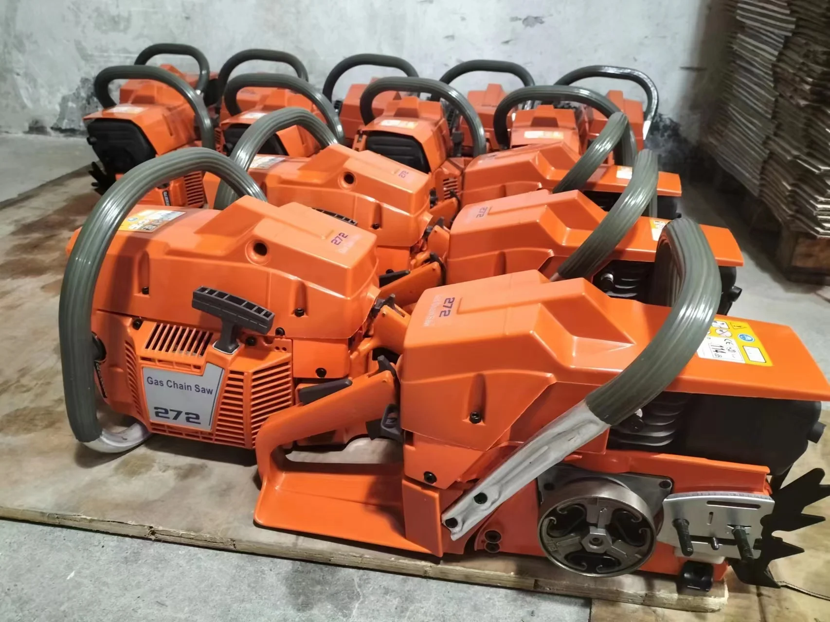 Tree cutting machine 20 inch chainsaw  with  gasoline engine chainsaw machines Boomsun 272 wood saw machine