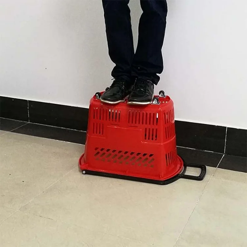 custom.Factory Custom Size Color Plastic 20 L Supermarket Shopping Basket Wheels