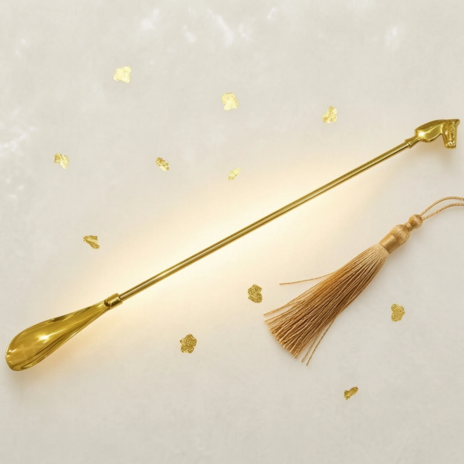 Brass Shoehorn with Horse Head Long-Lasting Shoe Shoe Aid with Horse Head Handle Shoe Shoe Aid with Decorative Handle Heavy Duty