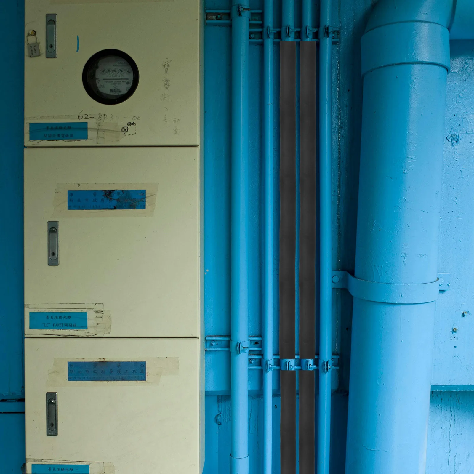 

Foam Insulation Tube Water Pipes Black White Protect Sleeve Energy Saving Easy Install Outdoor Winter Freeze Resistant