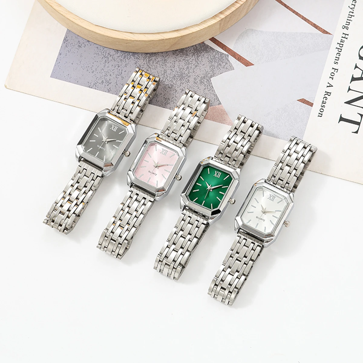 Versatile and Simple Women's Square-Shaped Ins-Style Steel Band Quartz Watch, Stylish and Fashionable Bracelet Watch Set
