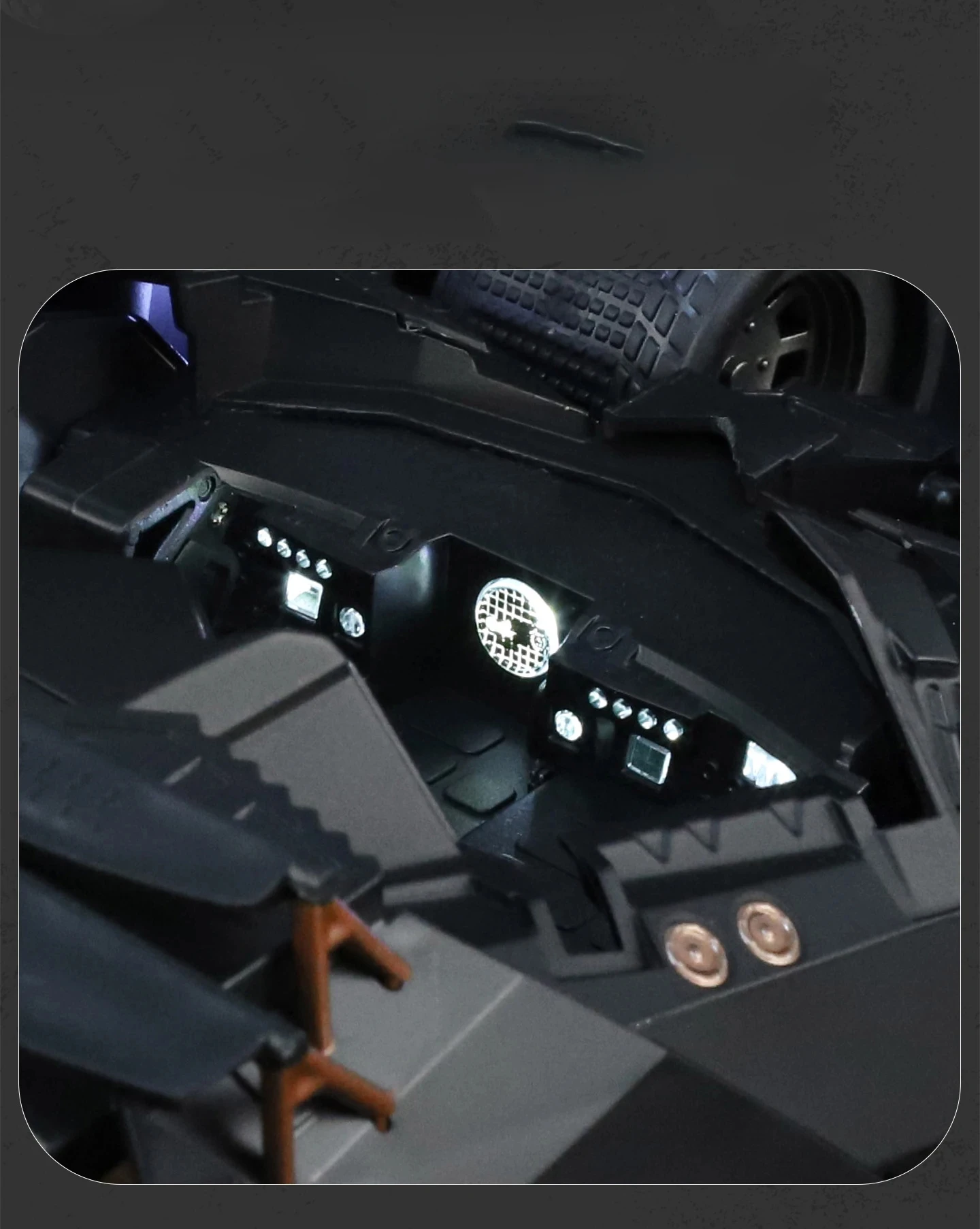1:24 BAT Batmobil Tumbler Legierung Auto Druckguss & Spielzeug Fahrzeuge Auto Modell Miniatur Maßstab Modell Auto Spielzeug Für Kinder – Detail 10
