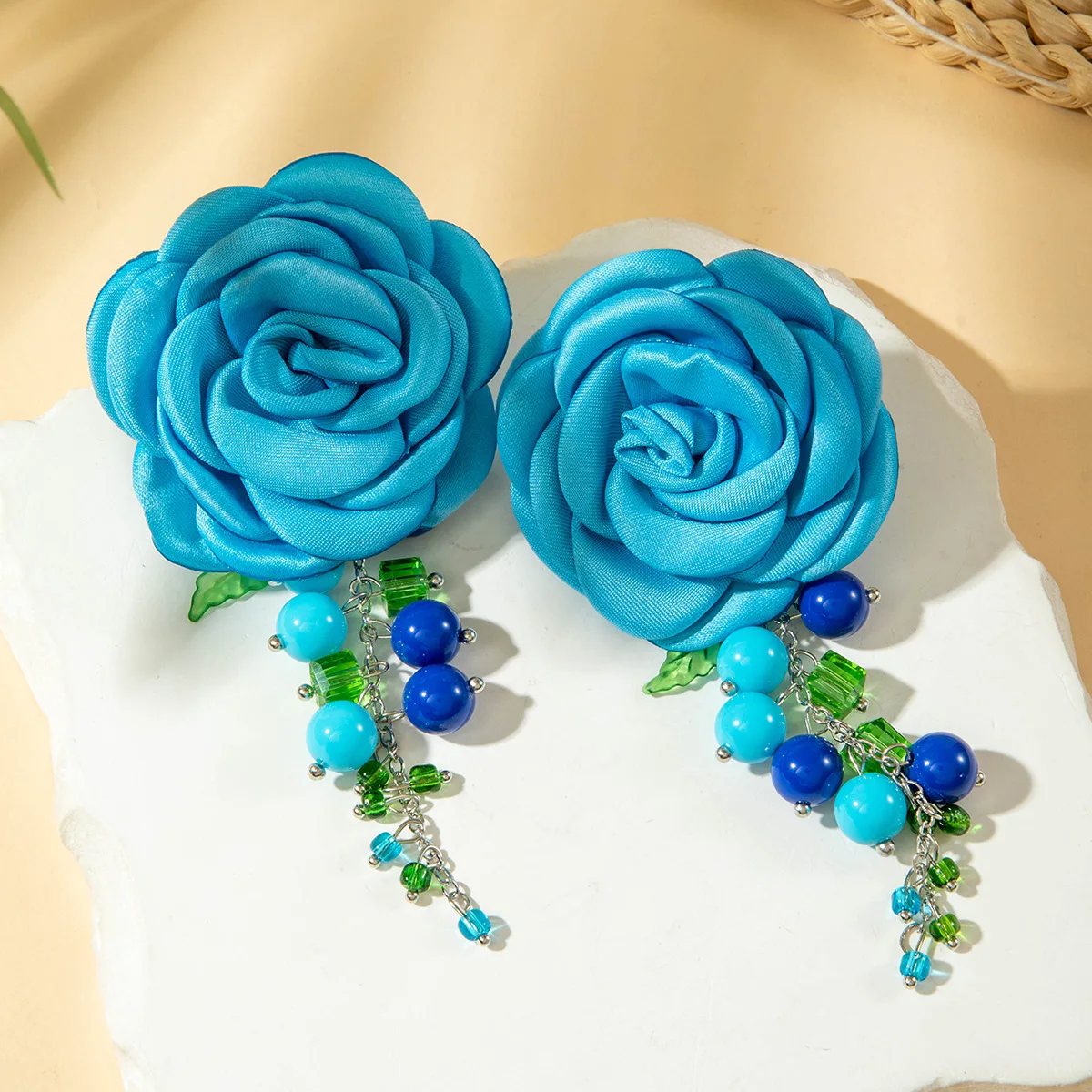 

Милые мультяшные серьги с цветами, длинные женские серьги, украшение для ушей для девочек, красные