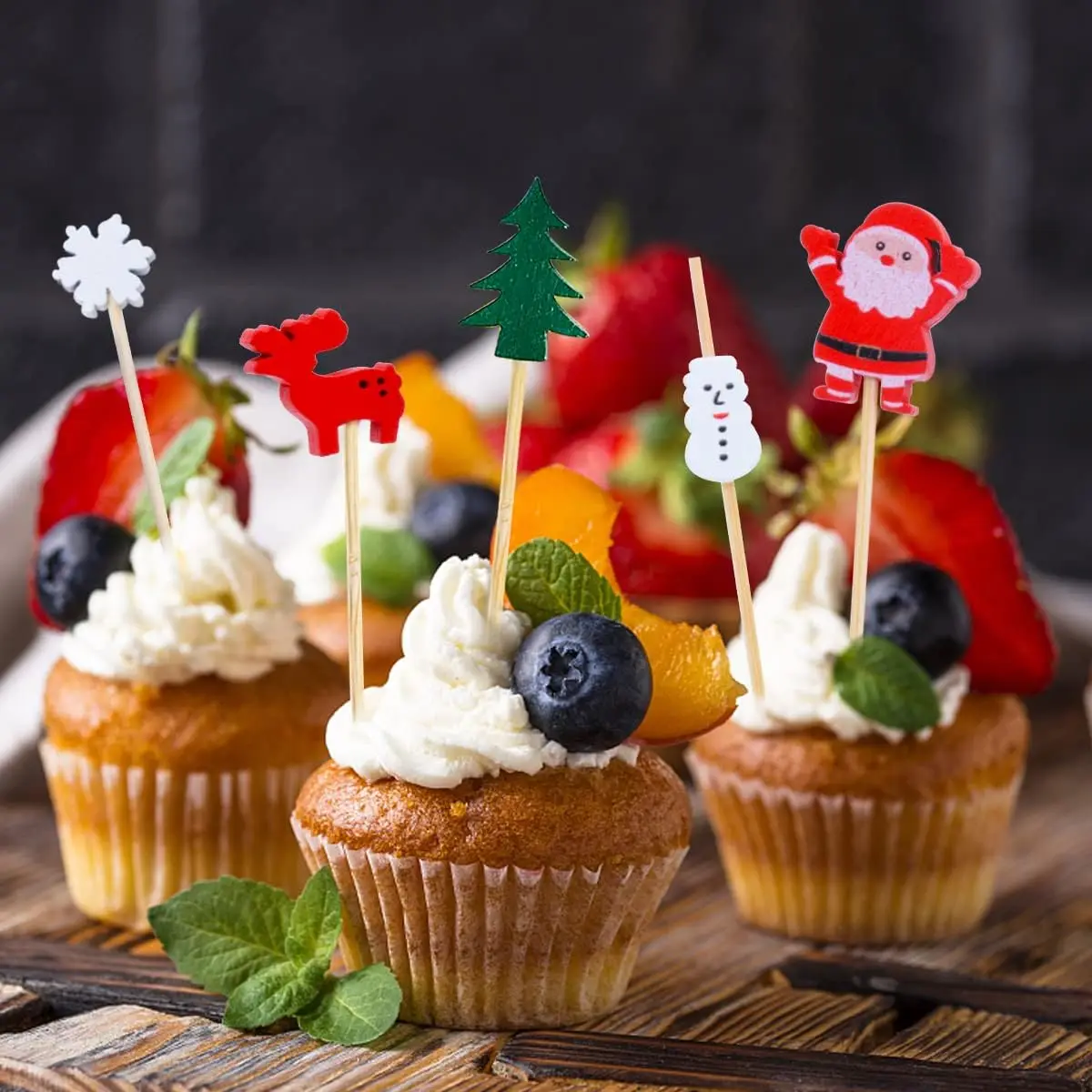 Mini Disposable Christmas Fruit Sticks Santa Claus Bamboo Skewers Pick Buffet Cupcake Fork Toothpicks Xmas Party Home Ornaments