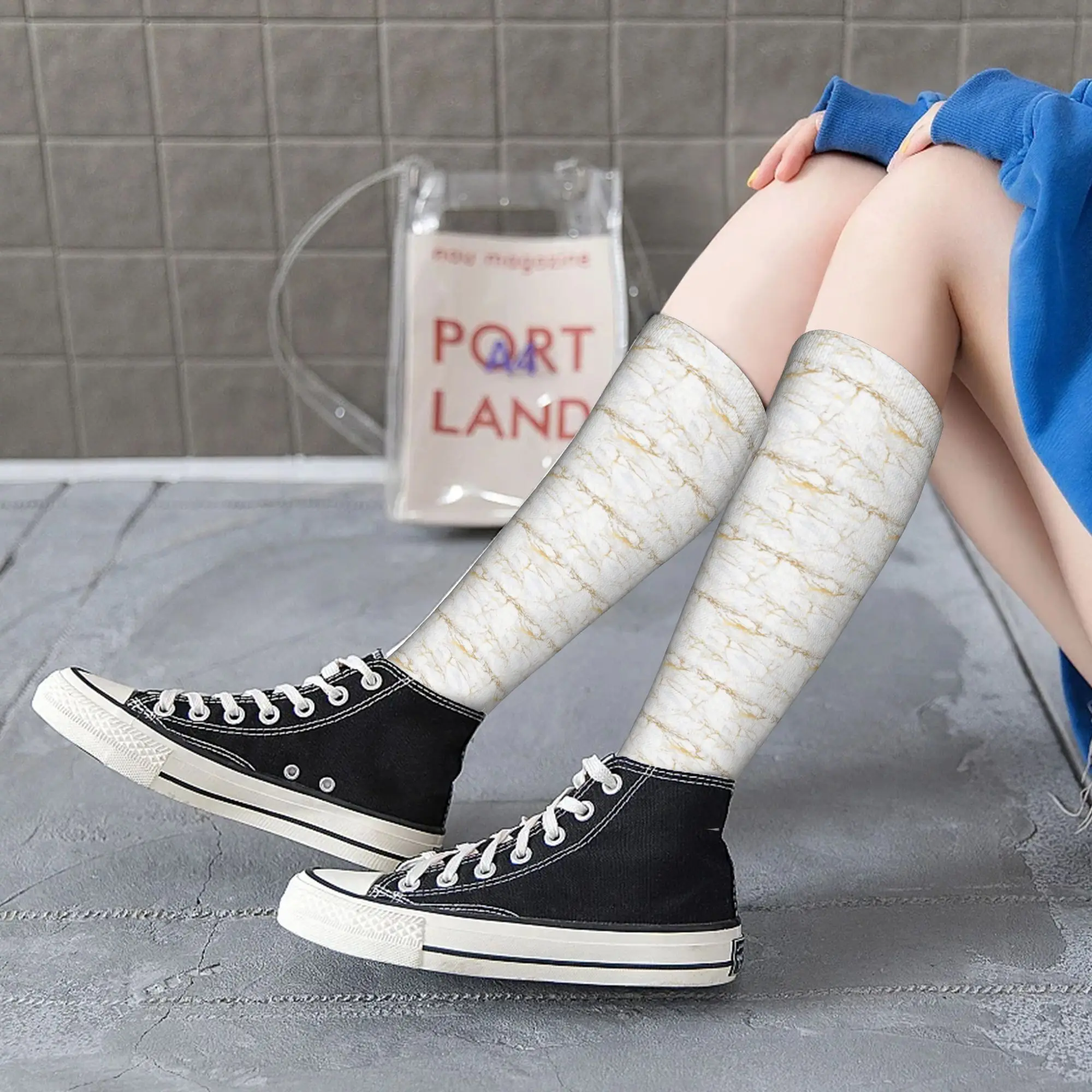 Todas as estações meias tripulação branco e ouro marbl meias harajuku casual hip hop meias longas acessórios para presentes das mulheres dos homens