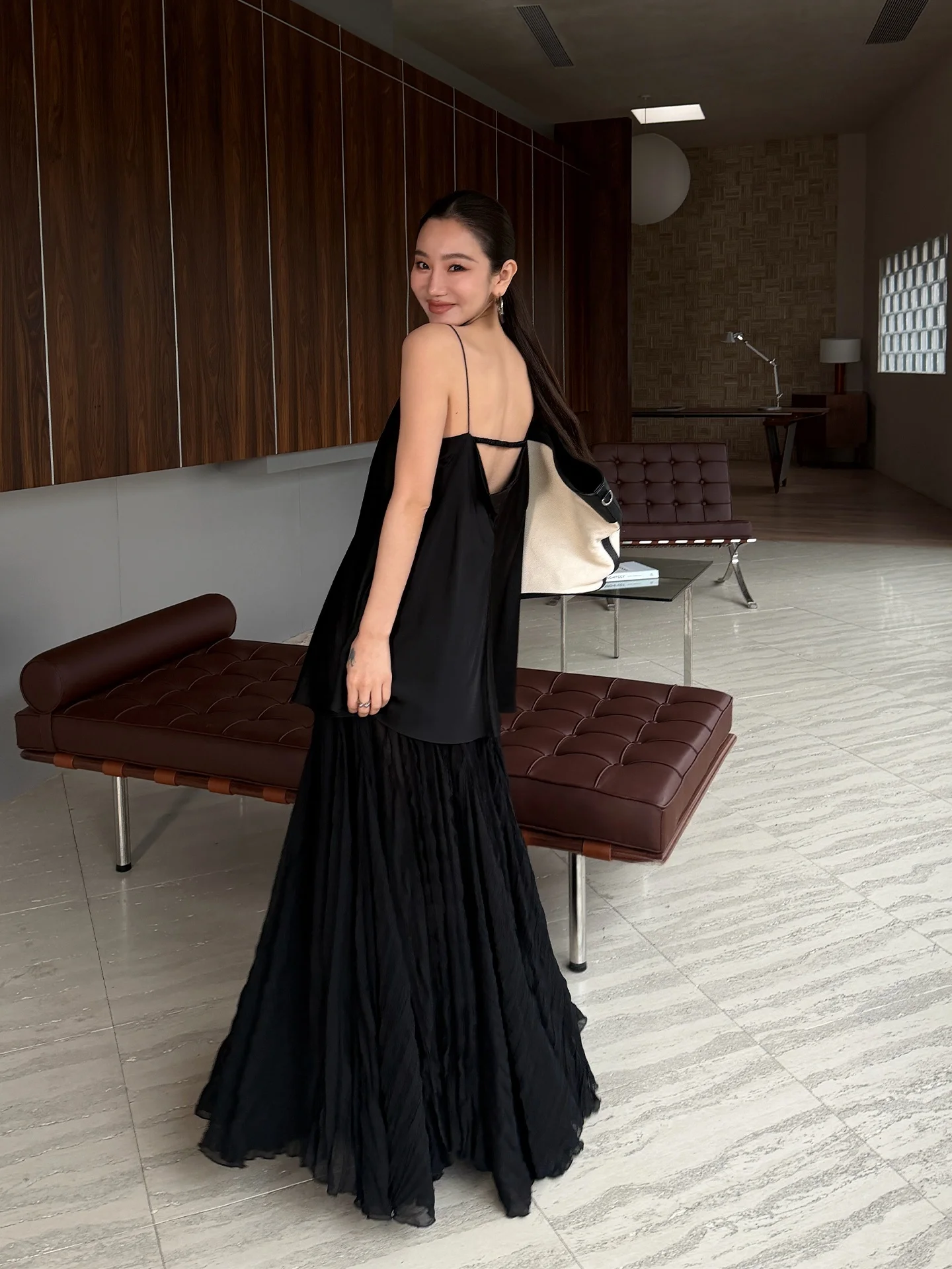 

Женский вязаный топ Li Hui Er: новый модный повседневный дышащий топ с V-образным вырезом на бретельках для весны