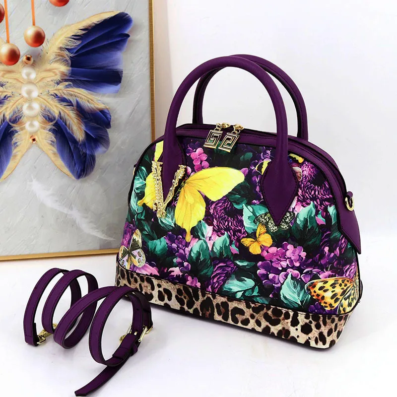 2024 European And American Printed Pattern Women's Handbags Large Capacity Shell Crossbody Bag Medium-hard Women's Shoulder Bag