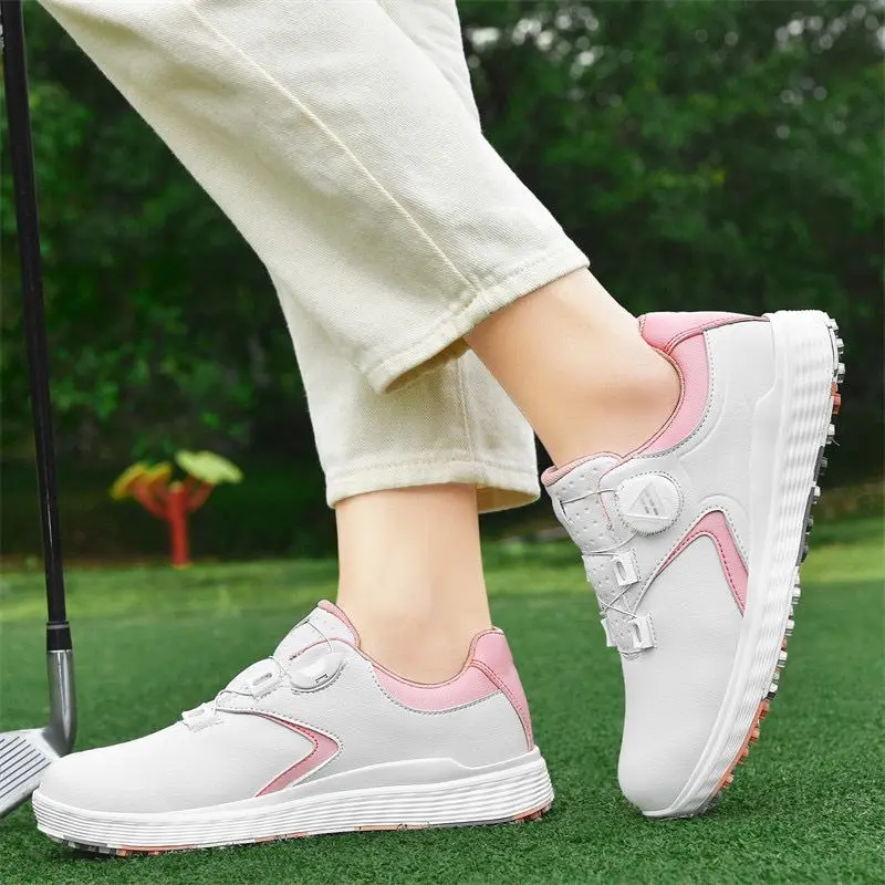 Zapatos de golf profesionales, zapatos para hombres y mujeres, zapatos de entrenamiento de golf antideslizantes impermeables, zapatos transpirables ligeros de PU