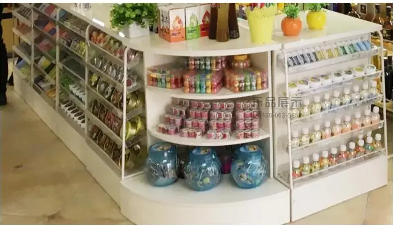 Supermarket checkout counter small shelf convenience store checkout counter in front of the condom shelf snack gum display shelf