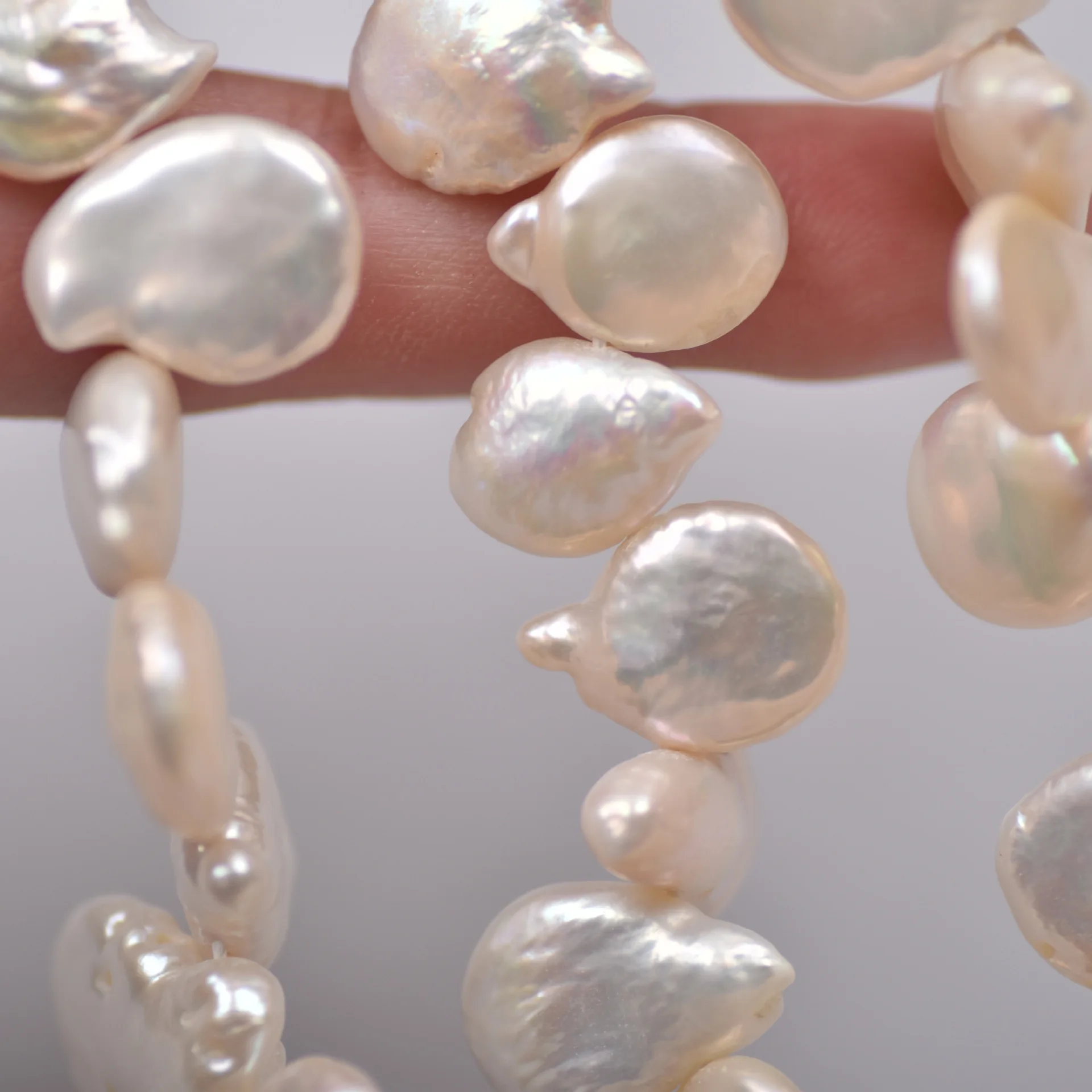 Natural freshwater pearl loose bead 12-13mm flat water drop Baroque shaped pearl necklace semi-finished product