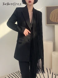 Kadınlar için TWOTWINSTYLE katı tasarımcı Patchwork püskül Blazer çentikli yaka uzun kollu eklenmiş cep Chic Blazers kadın yeni