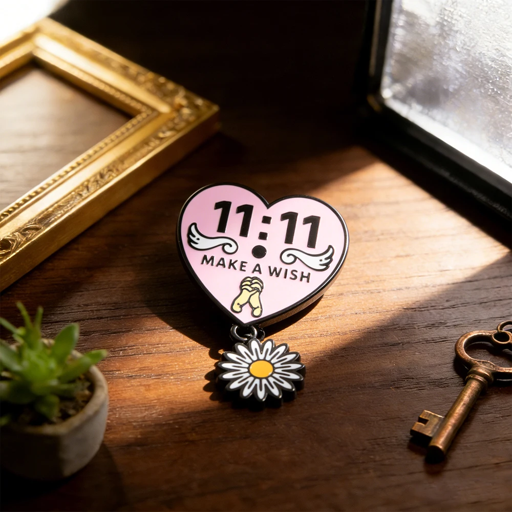 “11:11 Make A Wish” Brooch Angel Number Daisy Wishing Enamel Pin Girl Daisy Pendant Metal Badge Good Luck Collection Lapel Pin