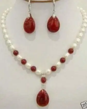 

Jewelry Hot sell New 7-8mm White&Red Pearl/Jade Necklace Earring Dragon Inlay set