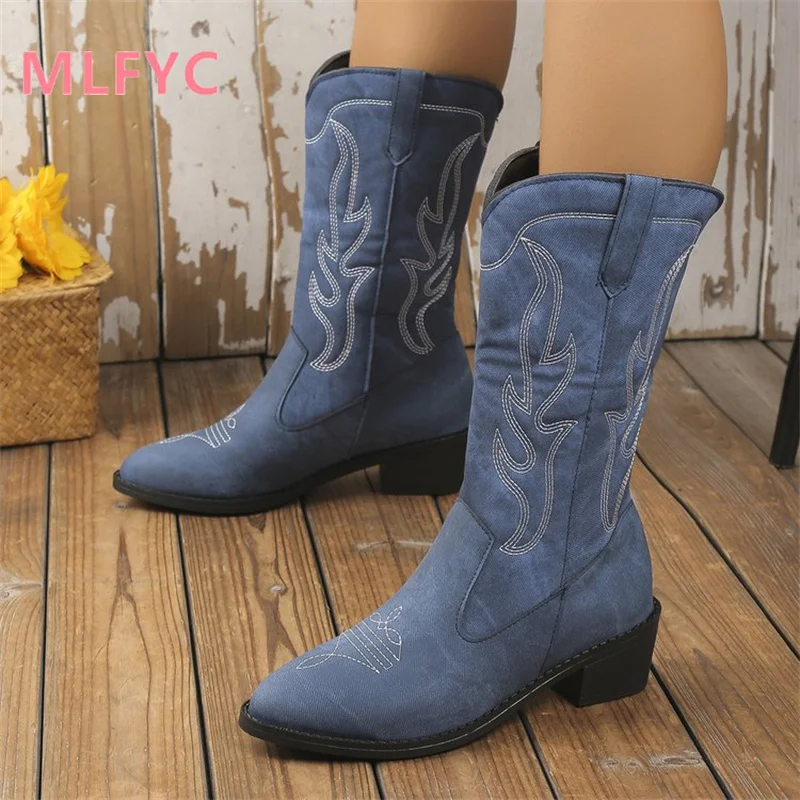 

2023 Spring and Autumn New V-neck Embroidery Sleeve Western Knight Boots Vintage Mid Barrel Pointed Thick Heel Boots