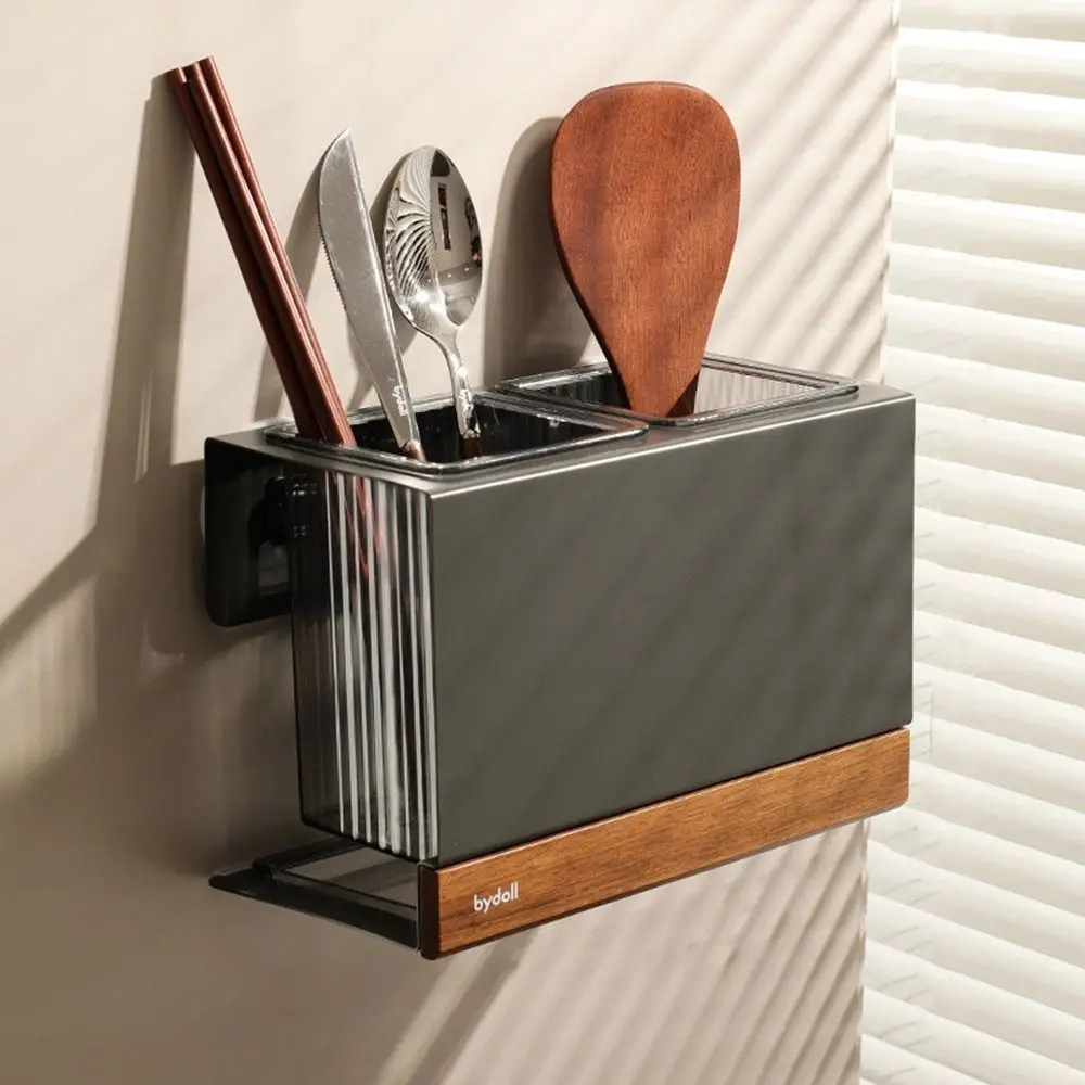 

Wall Mounted Suction Cup Chopstick Box Large Capacity Space Saving Chopstick Cage with Drain Tray Moisture-proof