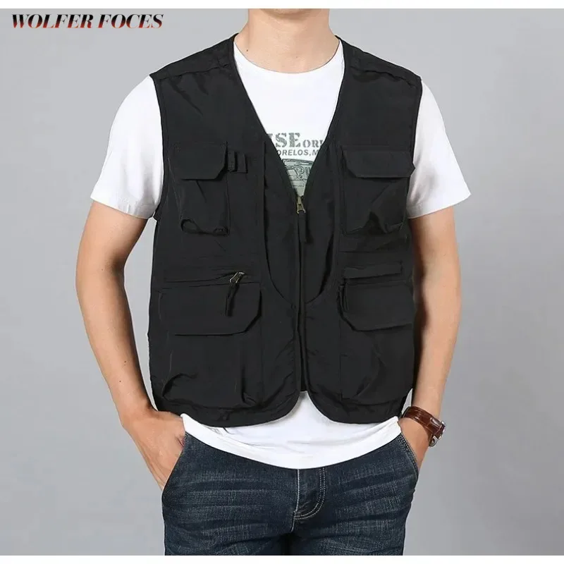 

Clothing Multi-pocket MAN Vest Formal Work Fishing Pockets Men's Camping Mountaineering Hunting Embroidered Free Shipping Vests