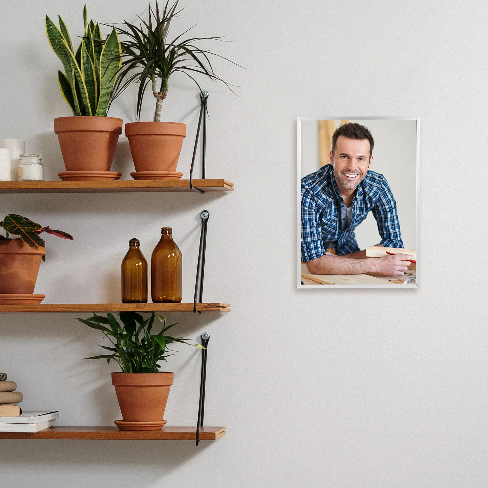 Aluminum Alloy Photo Frame Stable Structure Simple Style Desk Decor Wall Hanging Poster Frame for Office Home Picture Frames