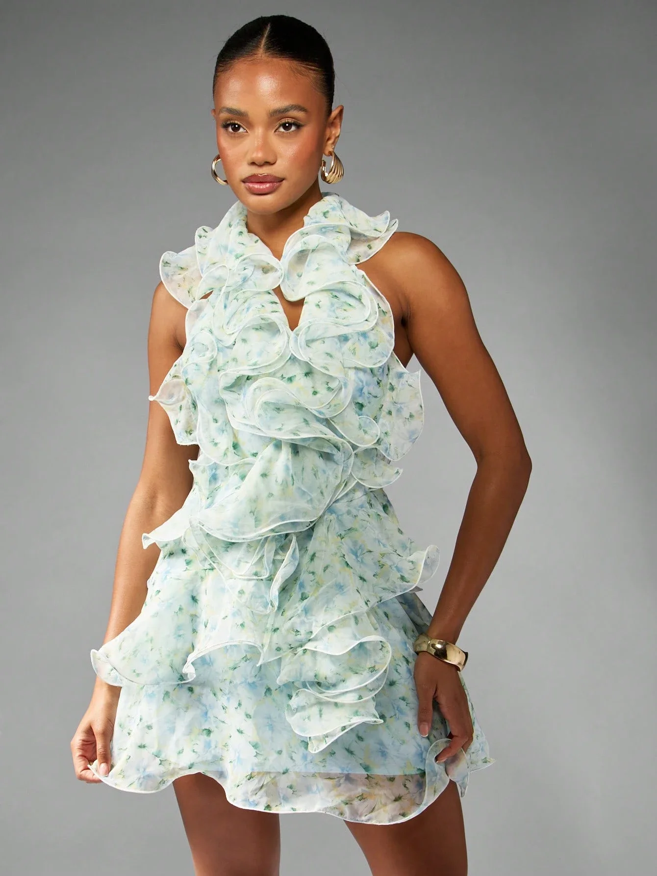 

Шифоновое мини-платье с цветочным принтом, с рюшами и воротником-халтер, для весенне-летних вечеринок и свадеб