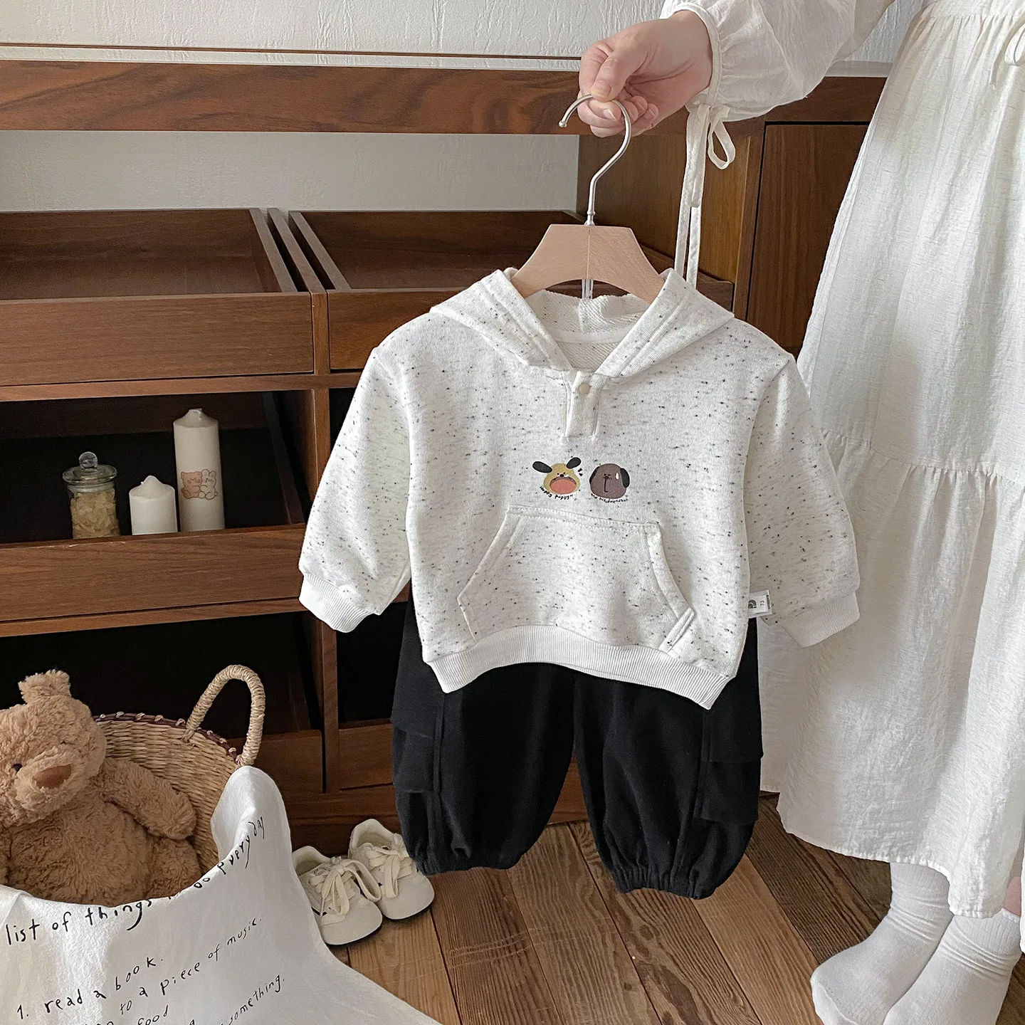 

Autumn Children's Two-piece Set Hooded Cartoon Print Toddler Boys Sweatshirt Elastic Waistband Plain-colored Newborn Boys Pants
