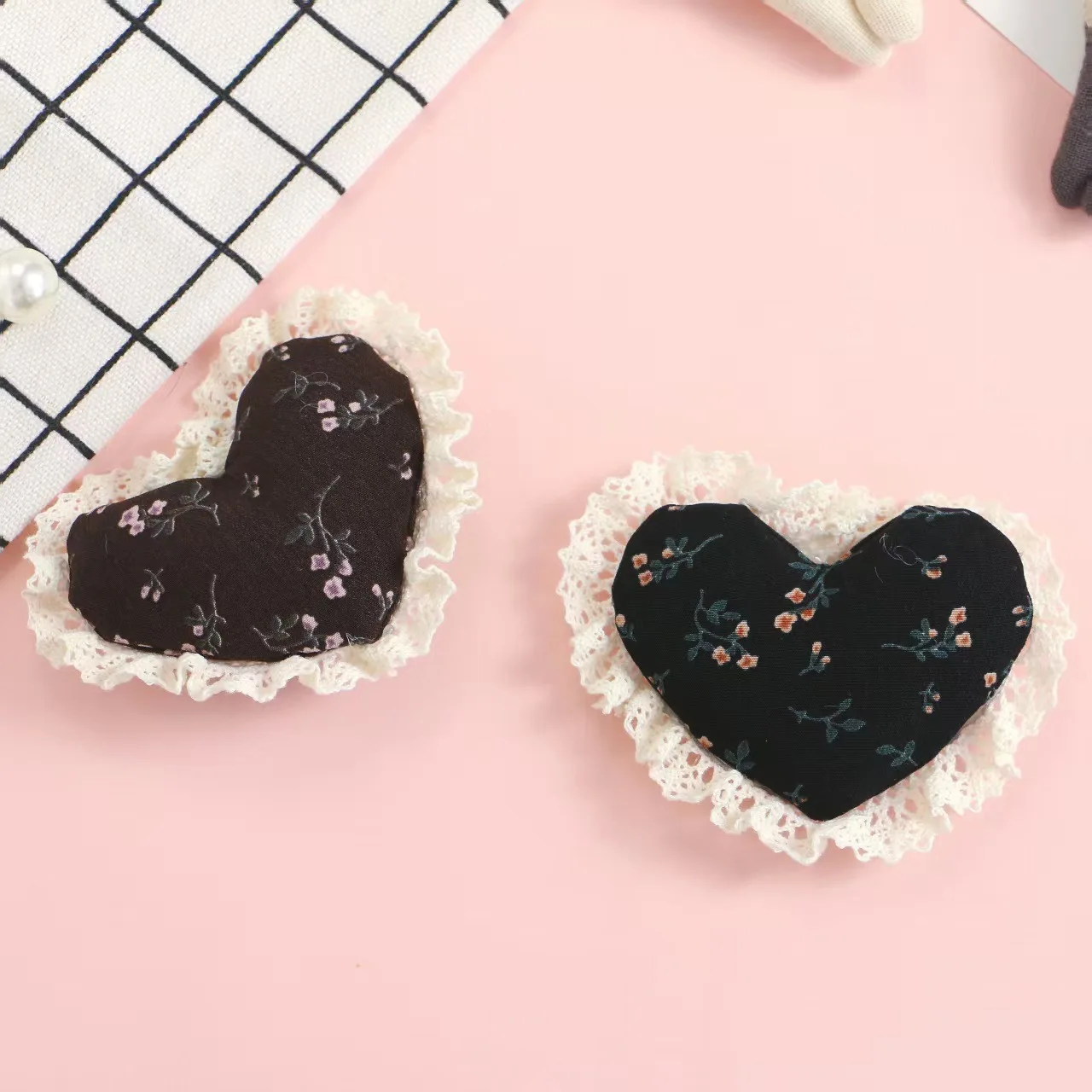 Cartoon Fabric Brooch Cotton Filled Mini Light Mixed Hues Bunny Bear Heart Mushroom DIY Pin for Adult Kids Shoes Socks Hats Bags
