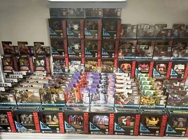 Oryginalne, nowe zabawki transformery, seria Studio, klasa Core, Bumblebee Frenzy, Arcee, kolekcjonerskie figurki animacyjne G1, prezenty.