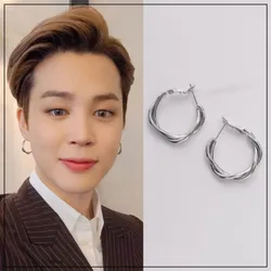 2022 Korean New JIMIN Same Metal Twisted Twisted Earrings Simple Geometry Popular Women Accessories Fashion Jewelry Couple Gift