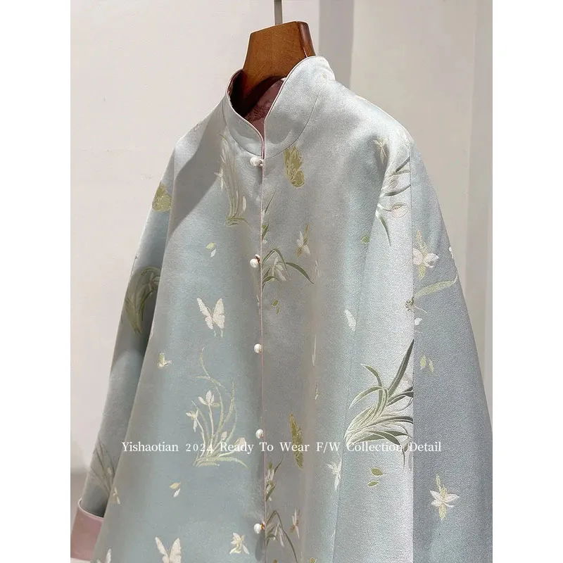 SpringAutumn New Ladies Chinese Butterfly Embroidery Short Jacket 2024 High-grade Fashion Elegant Temperament Jacket Comfortable