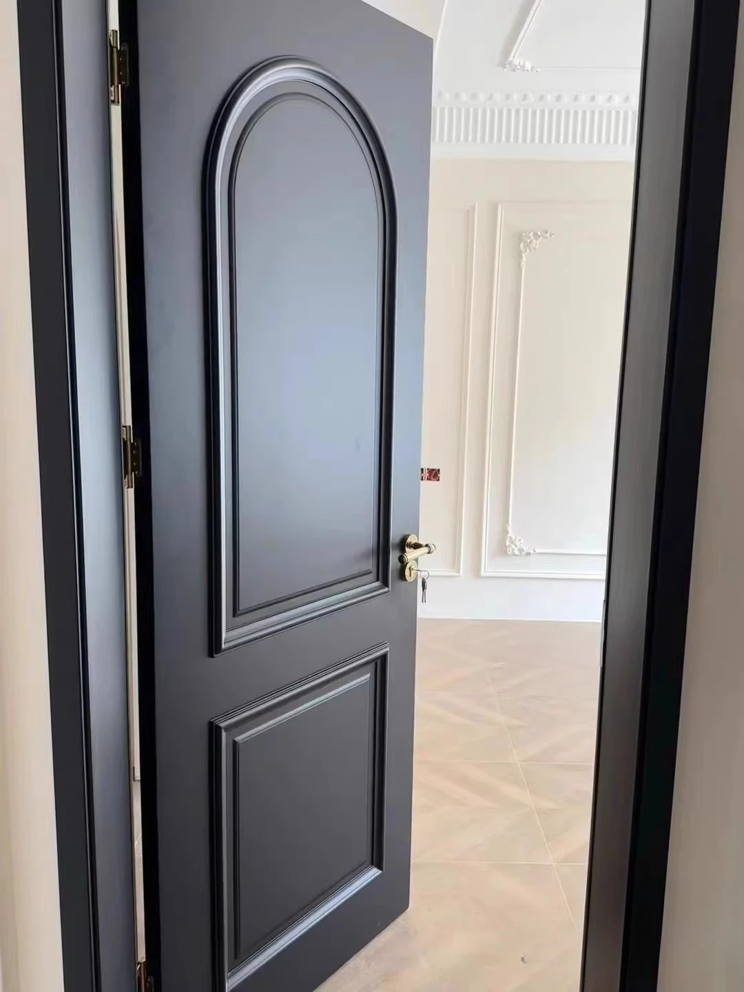 

Solid wood veneer French retro solid wood composite paint door bedroom room living room black interior door