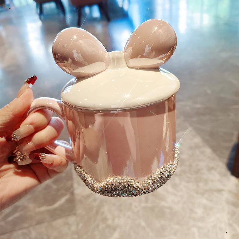 

Cute Bow Tie Ceramic Cup 400ml with Rhinestone Handle Lid Women's Drinking Mug for Milk Juice Coffee Office Water Drinkware