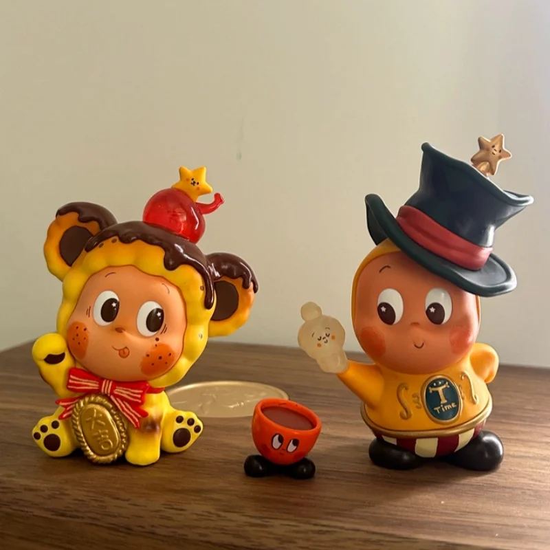 

Authentic POP MART Twinkle Twinkle Delicious Moment Series 4 Blind Box Collectible Cute Figures Art Toy Gift For Toy Collectors