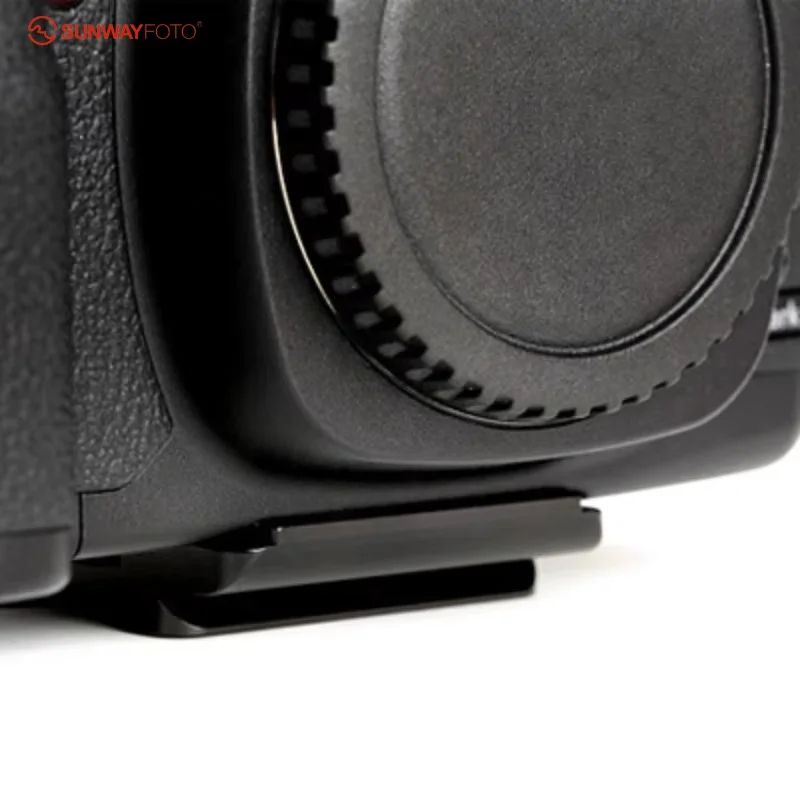 

SunwayFoto Custom Quick-Release Plate for Canon 5D Mark II Camera