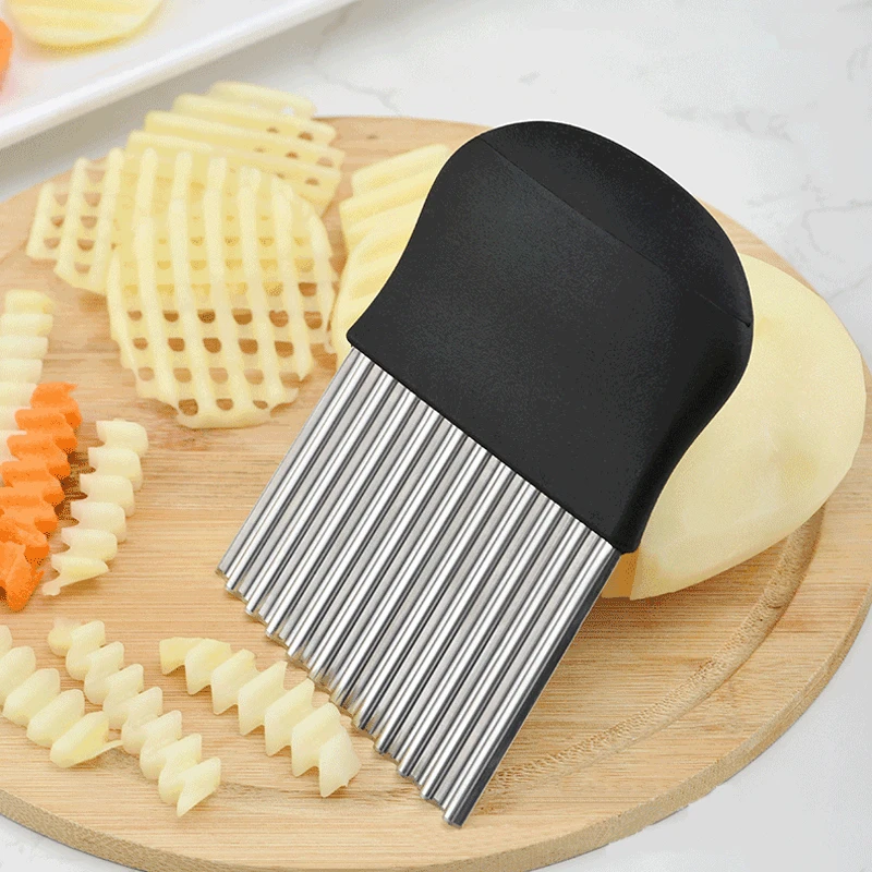 New French Fry Potato Slicer Cutter Stainless Steel Waffle Fry Cutter Wavy Chopper for Veggies Fruit Vegetable Potato Carrots