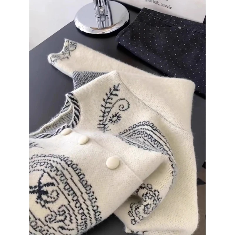 เสื้อคาร์ดิแกนถักทรงหลวมสไตล์เกาหลีแบบย้อนยุค ปักลาย ทรงกลม แขนยาว สำหรับผู้หญิง ใส่สบายๆ ในฤดูใบไม้ร่วง