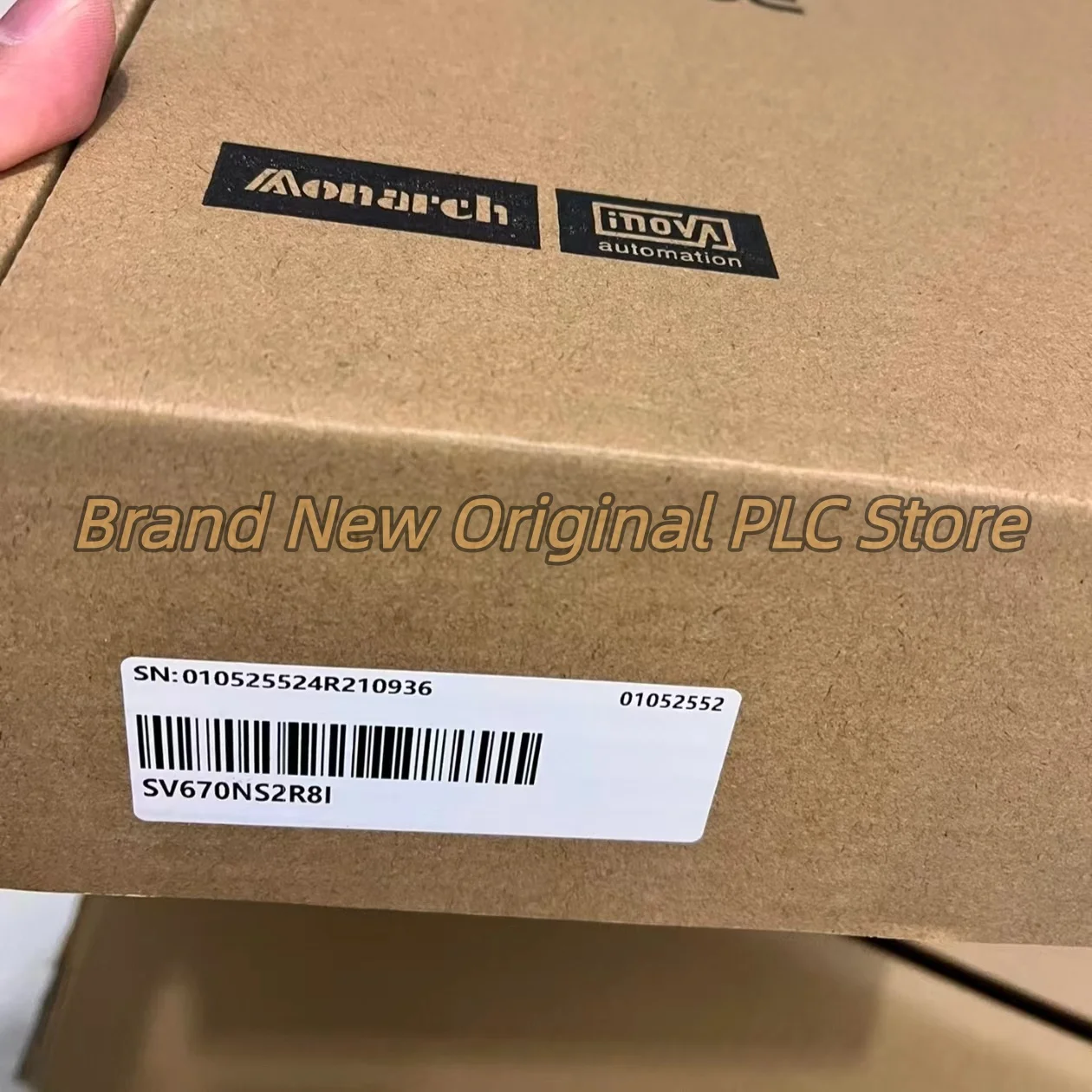 

New in box SV670NS2R8I SV670PS012I servo drive