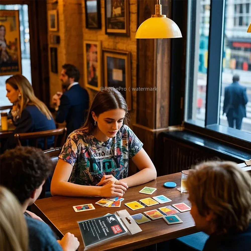 حافظة بطاقات شفافة بحجم قياسي 64 × 89 مم، أكمام بطاقات داخلية ممتازة مثالية للأكمام المزدوجة والمتوافقة مع MTG