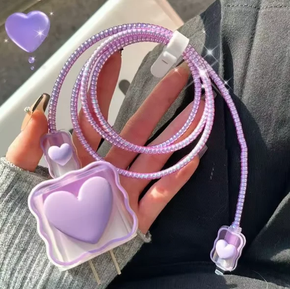 3D Love Heart Charging Protective Case for Apple Charger 18W 20W Charger Protective Cover Cable Winder, Suitable for iPhone 16 15 Power Adapter Sleeve