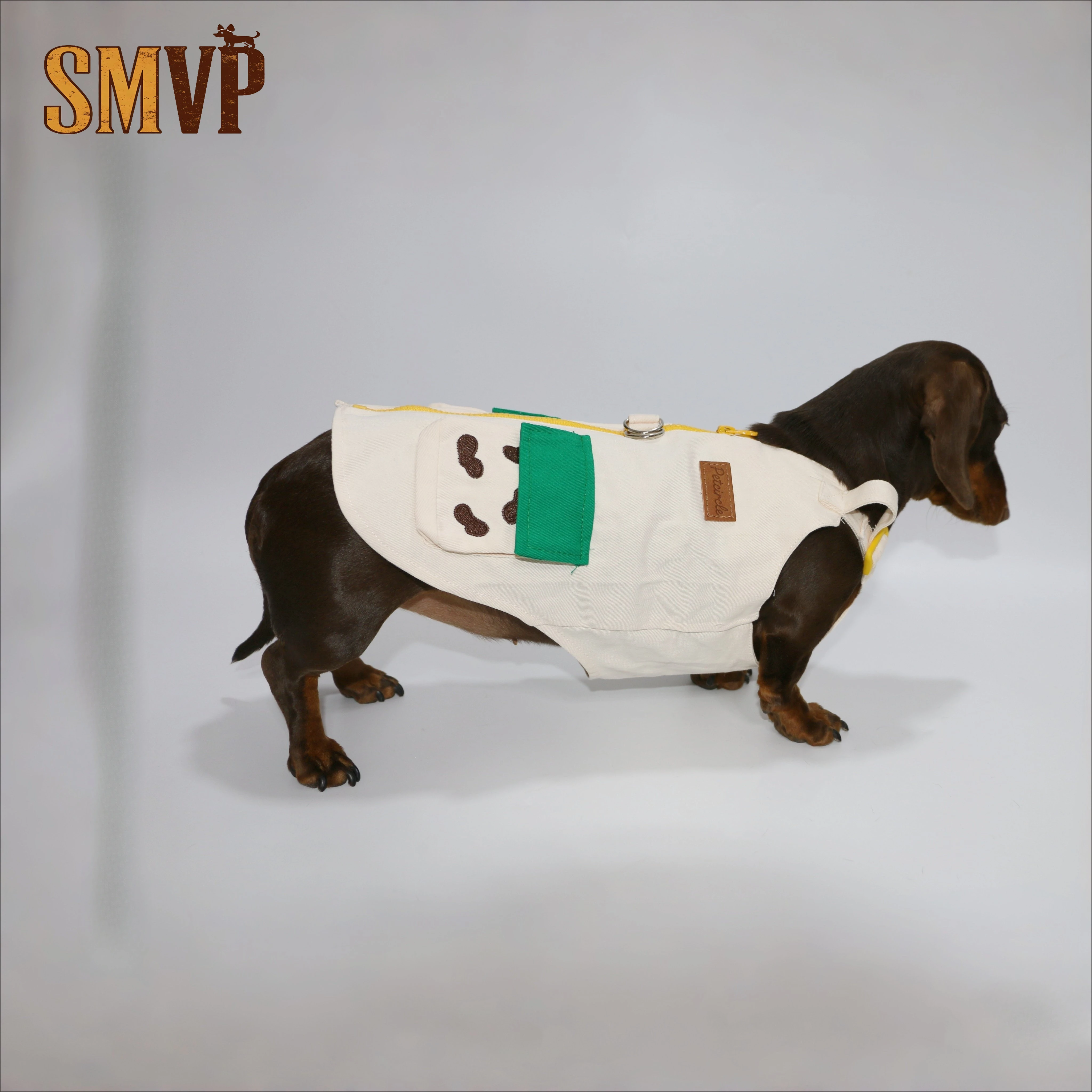 

Korean Ins Style Milky White Cute Embroidered Pocket Work Vest with Traction Buckle Pet Small Dog Clothes