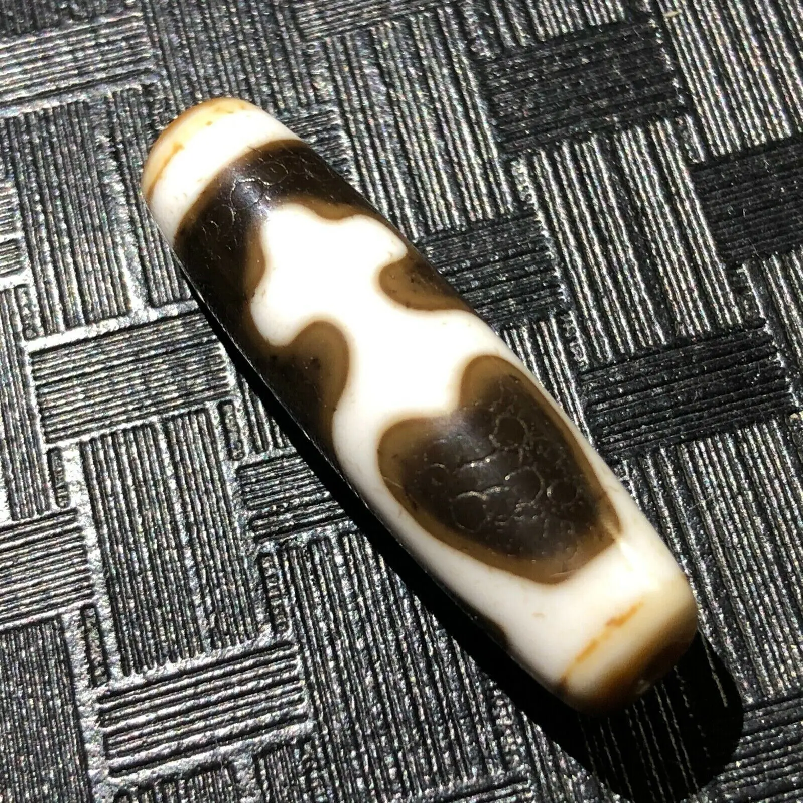 Similar Items Sponsored Feedback on our suggestions | See all Magic Power Tibetan Old Agate Precious Bottle Totem dZi Bead 11.2*