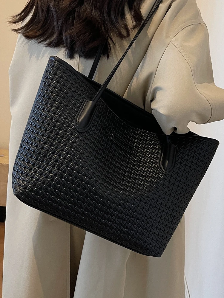 

Large Capaci Faionable Tote Bag Women's 2025 New Sle Versatile Single oulder Bag High Quali Commuting Bag