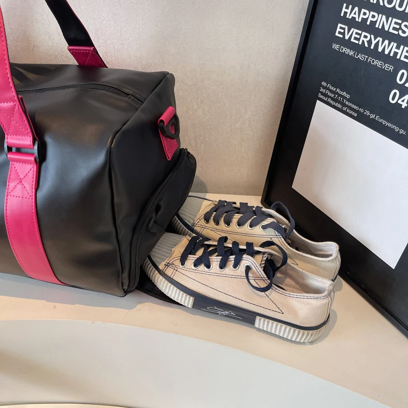 Women PU Crossbody Bag Large Capacity Travel Duffel Tote Fitness Gym Yoga Handbag Outdoor Hiking Camping Training Sling Backpack