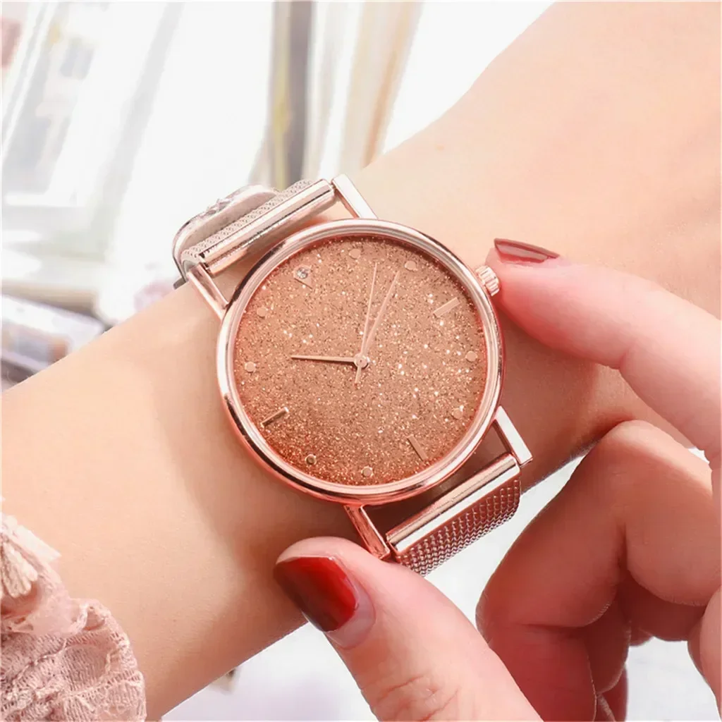 2024 New Simple Silicone Band Women Watches Black Analog Quartz Wristwatch Fashion Luxury Ladies Golden Rose Gold Watch Clock