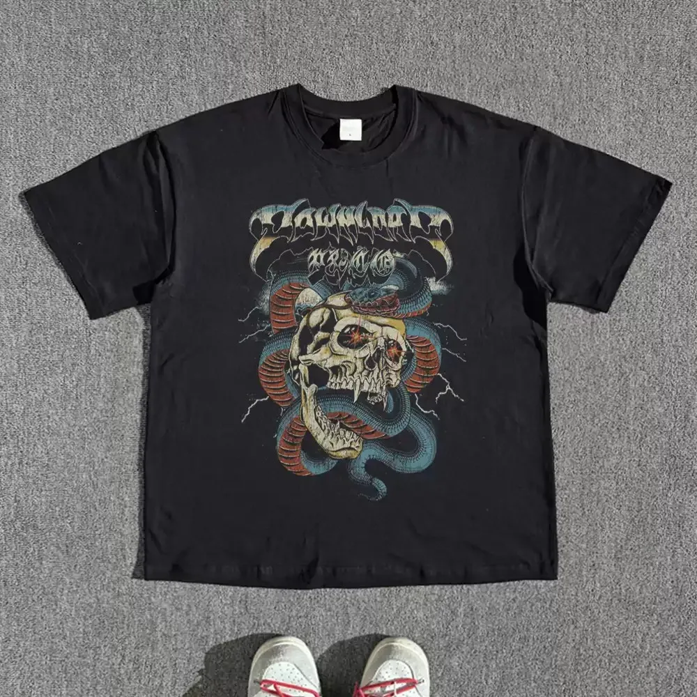Vintage Distressed Skull Snake Graphic T‑Shirt Men Women Dark Heavy Metal Art Print Unisex Loose Heavy Cotton Short Sleeve Gothic Streetwear Black Tops.