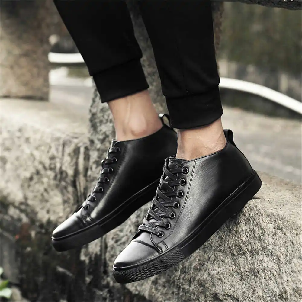 

High Top Large Dimensions Travel Size Tennis Sports Sneakers For Men Street Shoes Tenisse Designers Holiday Low Prices