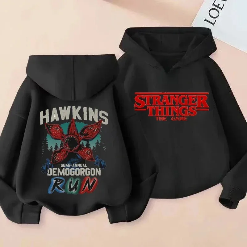Sudadera con Capucha con Estampado del Grupo de Actores de Stranger Things 5 - Sudadera Negra de Algodón con Logotipo Rojo 'The Game' para Fans - Sudadera Casual de Manga Larga