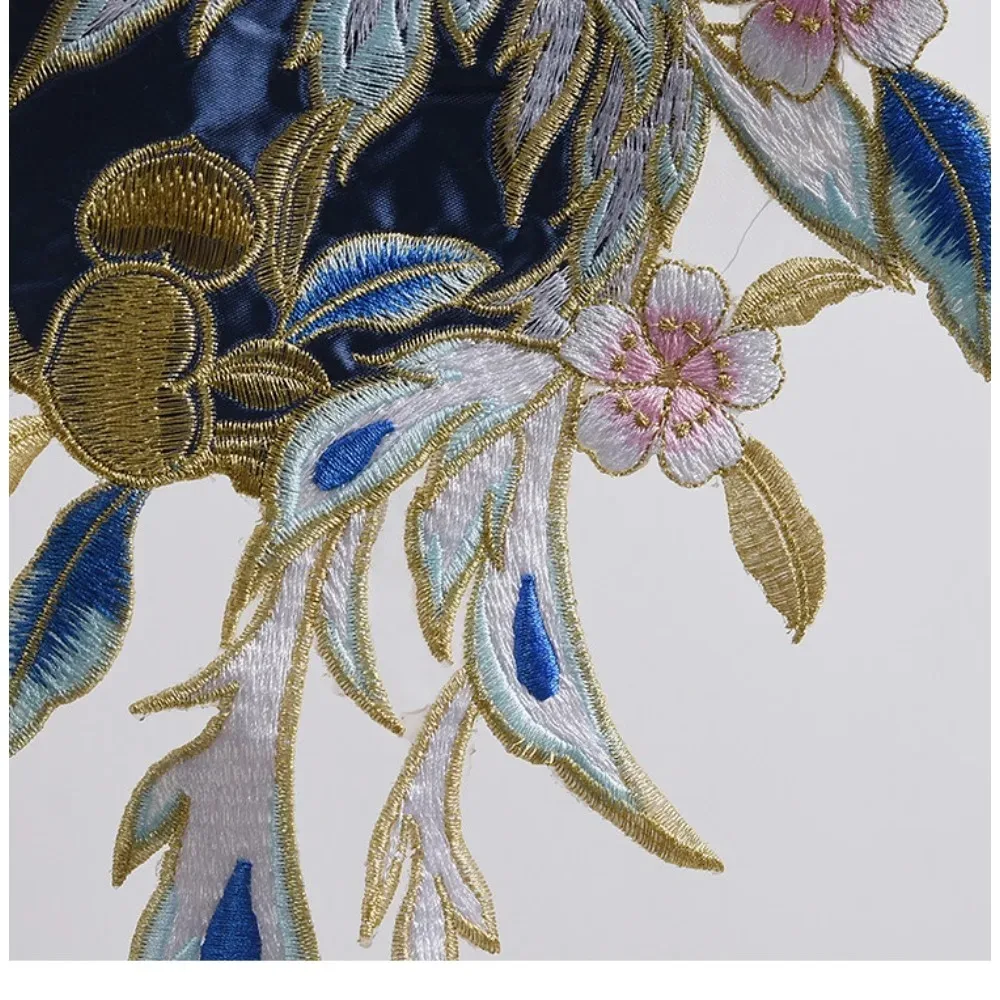 ملابس نسائية كلاسيكية من تشيباو ملابس خروج عرقية مطرزة يلتف وجه الحصان معطف هانفو عباءة شالات ملابس عصرية