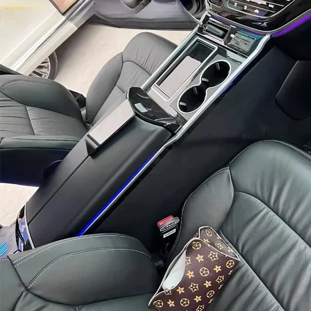 with refrigerator and central armrest