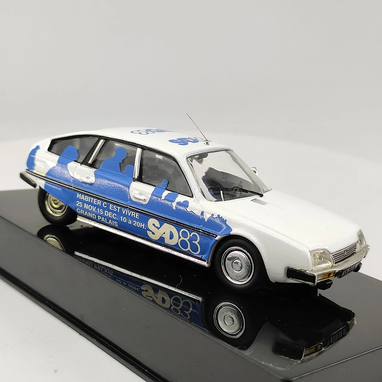 Paint Surface Defect Diecast IXO 1:43 Scale CITROEN CX 1983 SAD -Salon Alloy Car Model Collectible Toy Gift Souvenir  Display