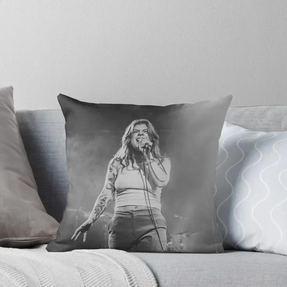 

Donna Missal Throw Pillow Couch Pillows luxury decor Pillowcases For Pillows Christmas Cushion For Home pillow