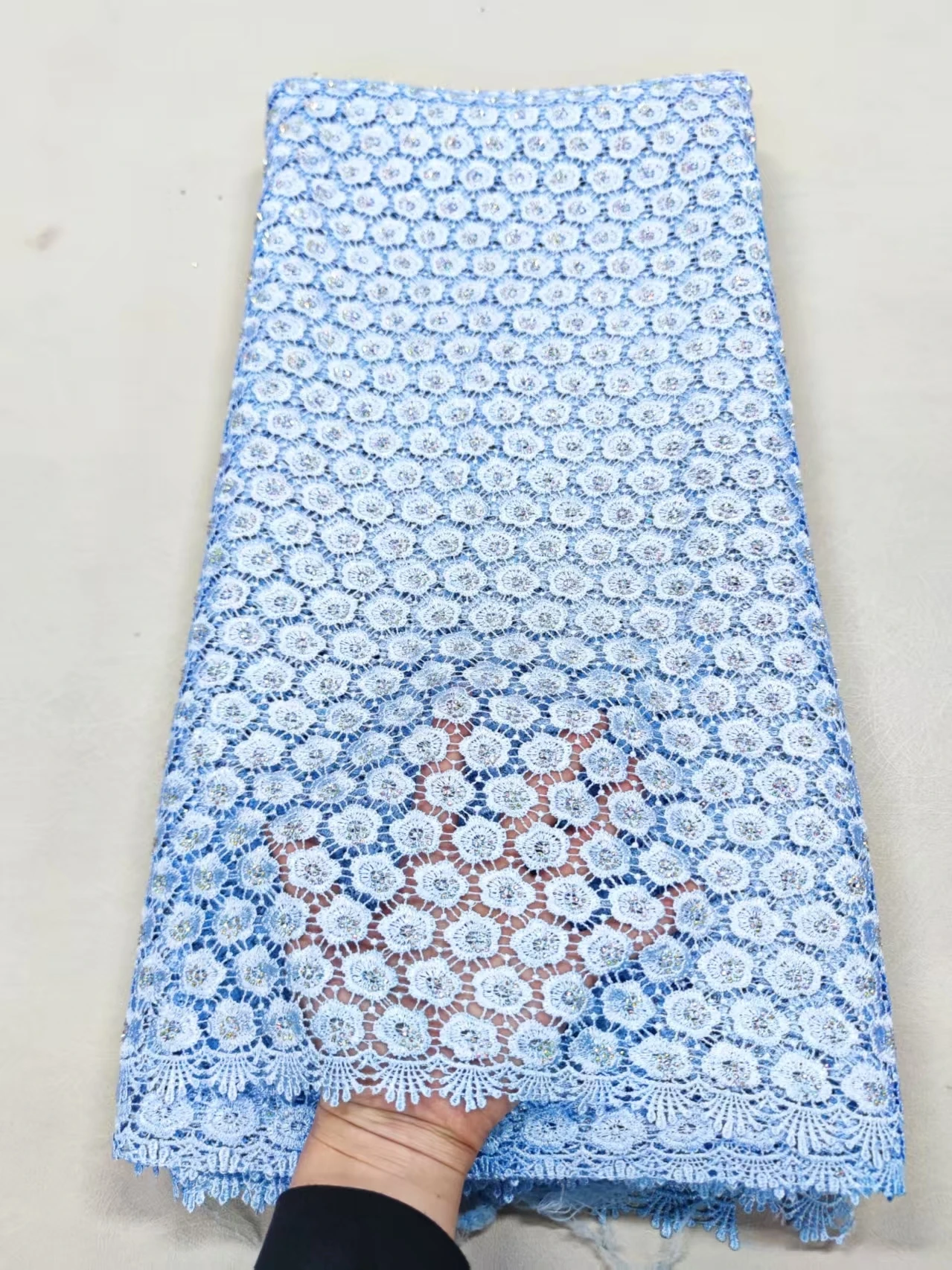 

2025 African Nigerian Sequins Tulle Lace Fabric High Quality for Prom Dresses Beads Embroidery Sewing Net Cloth XL068 5Yad